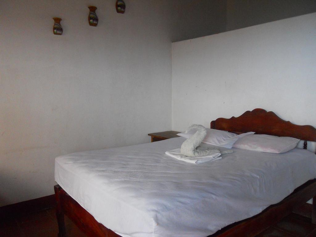 Beach Hostal Oasis Las Penitas Exterior photo